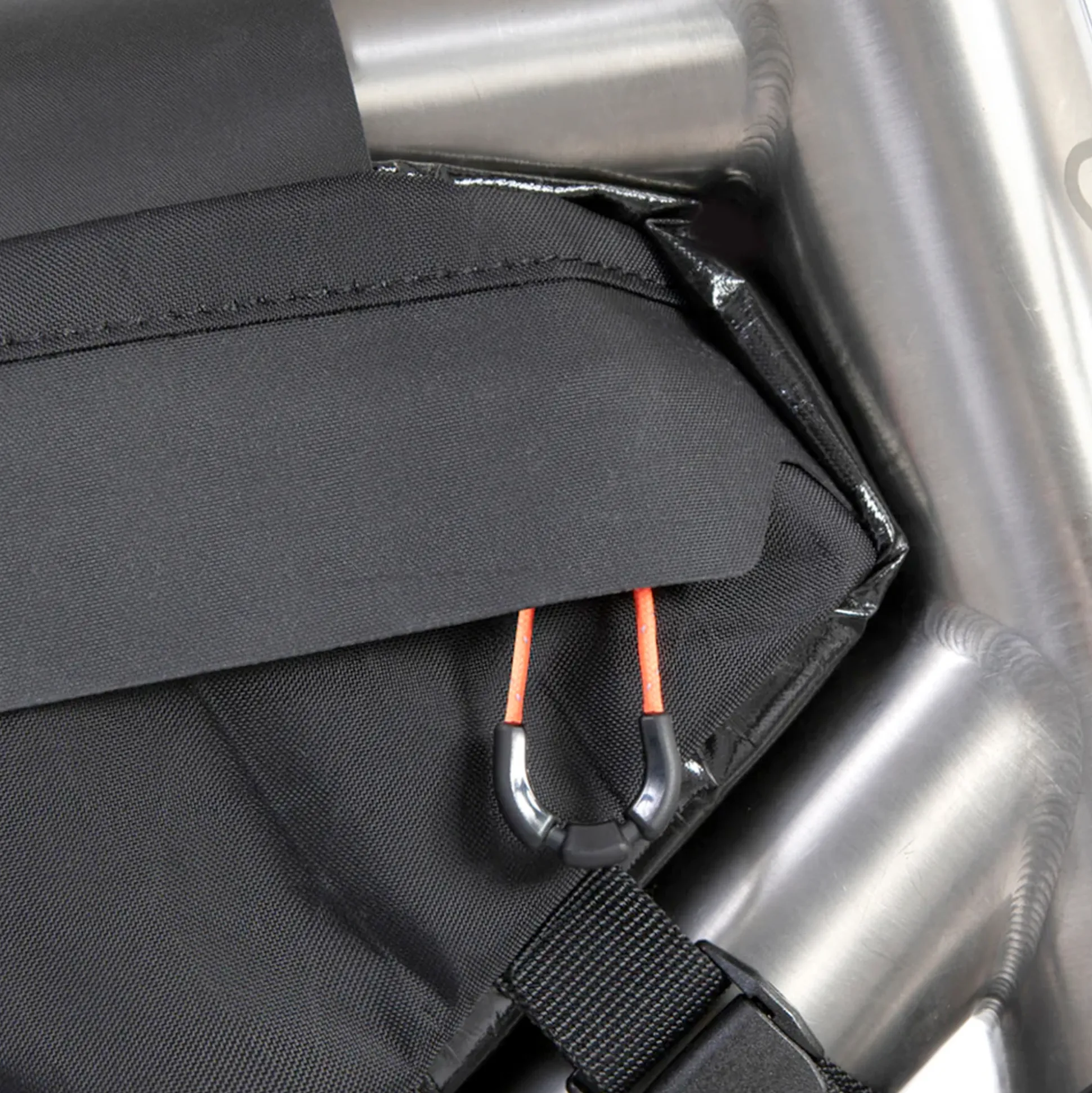 Borsa telaio Restrap Race Frame 4.2L - Nero