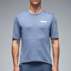 Maglia Q36.5 Tech-shirt Adventure - Blu chiaro