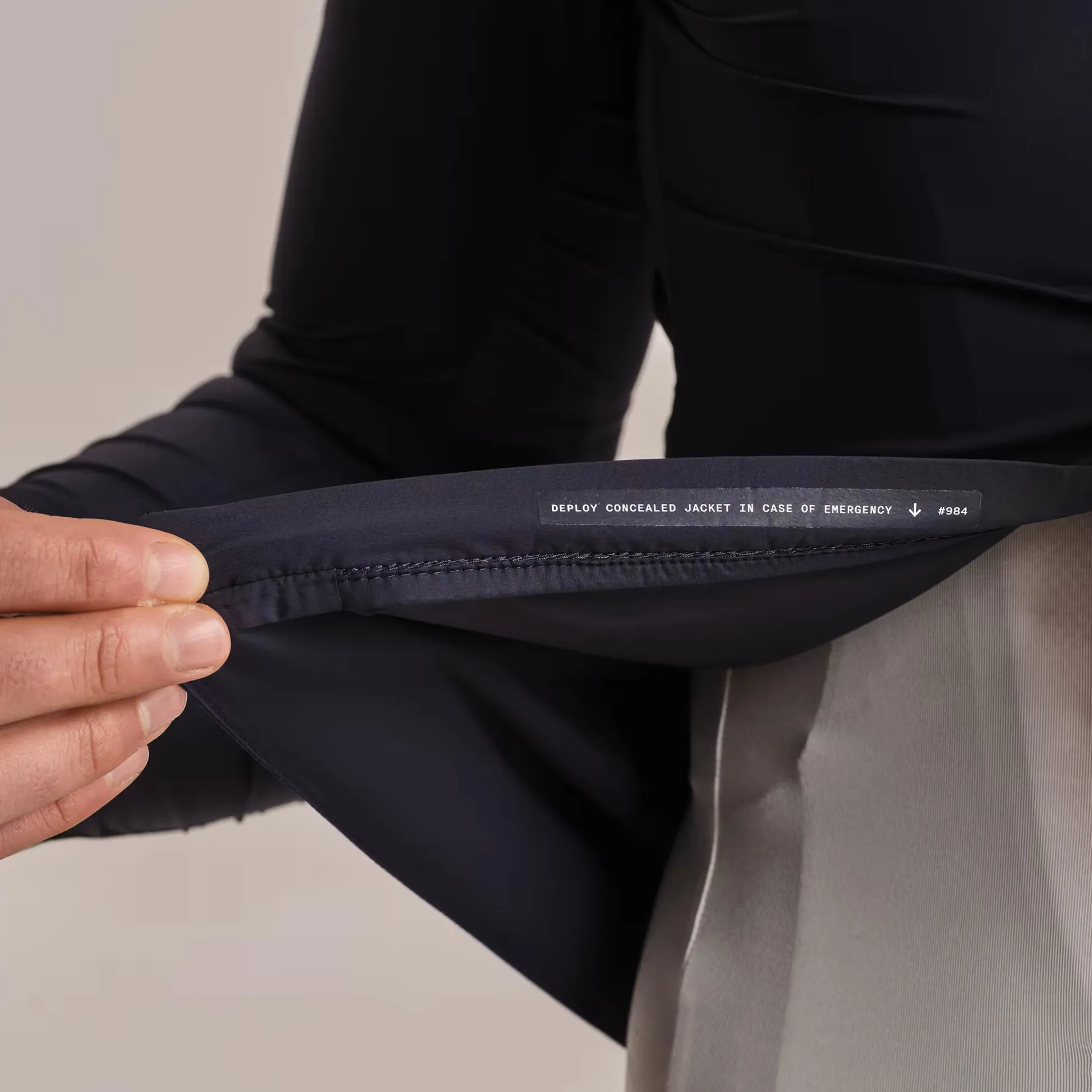 Mantellina Rapha Pro Team Lightweight Wind - Grigio scuro