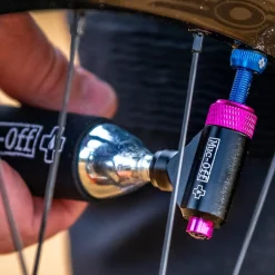Muc-Off Road Inflator Kit